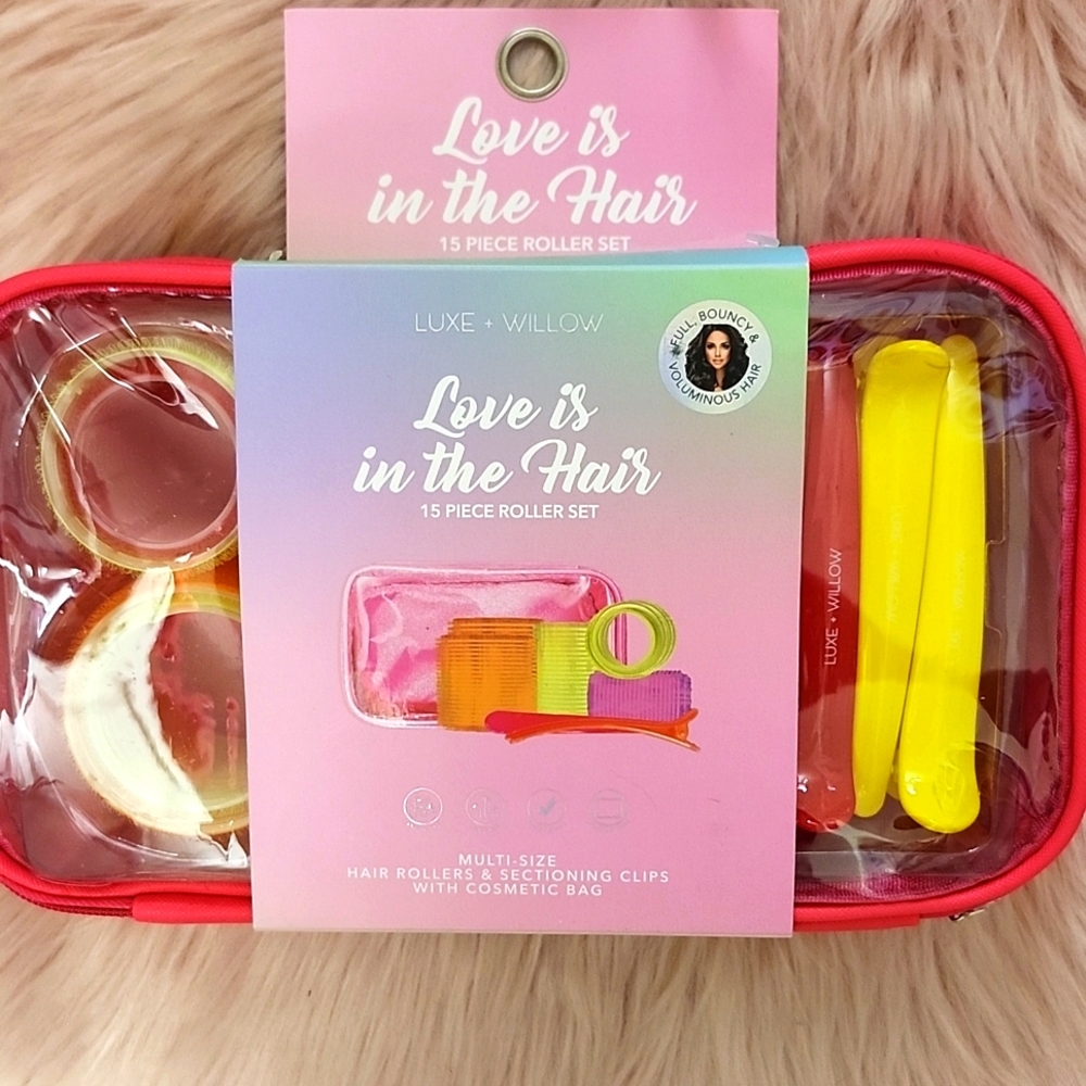 Brand New LUXE + WILLOW "LOVE IS IN THE HAIR" 15 PIECE ROLLER SET